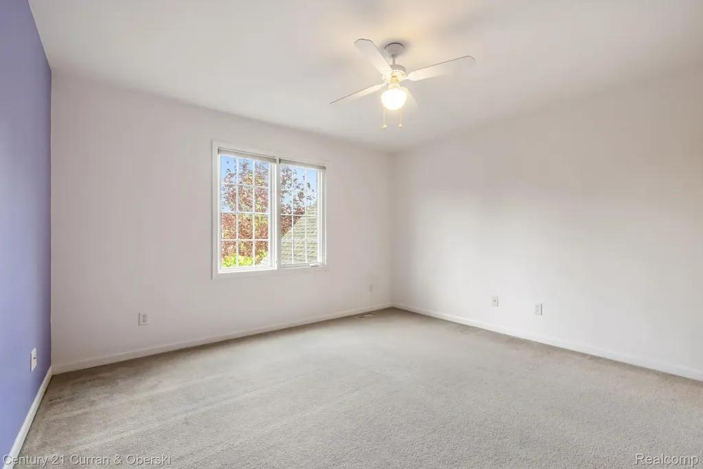 27852 Larson Lane Farmington Hills City MI 48331