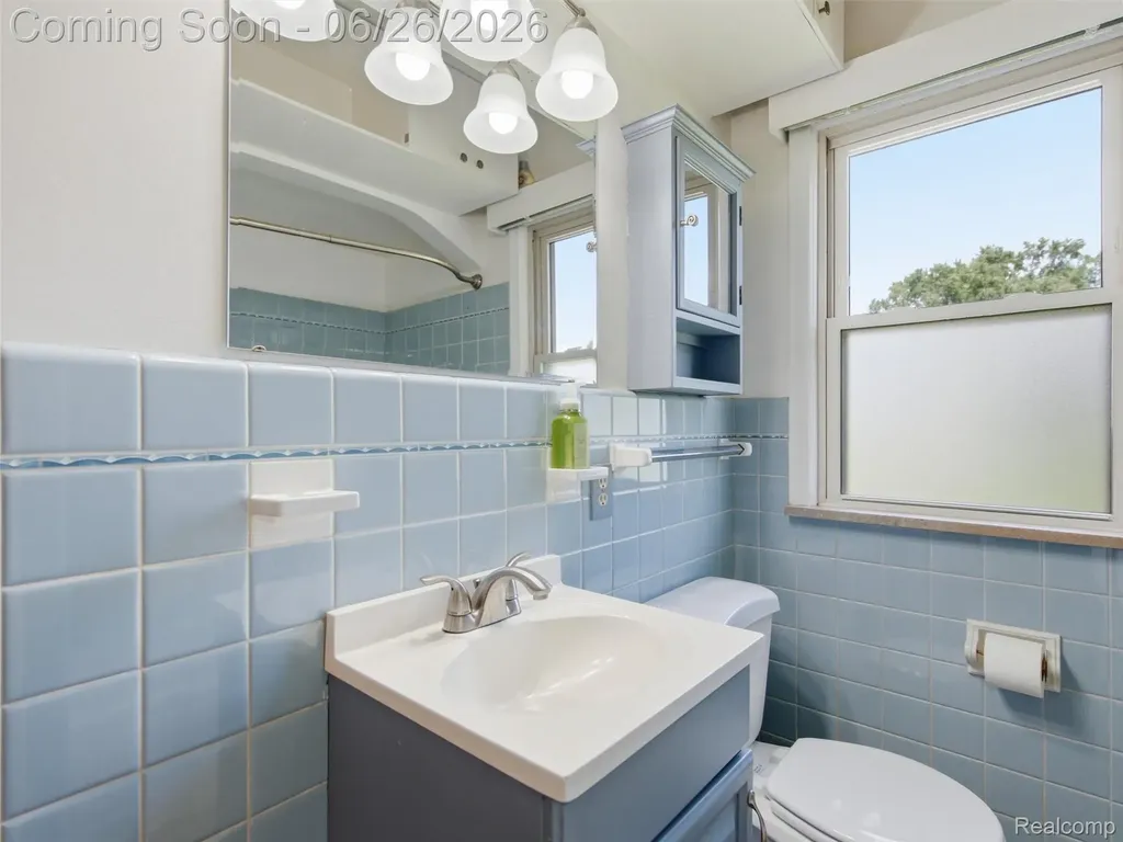 30885 Tennessee Street Roseville City MI 48066