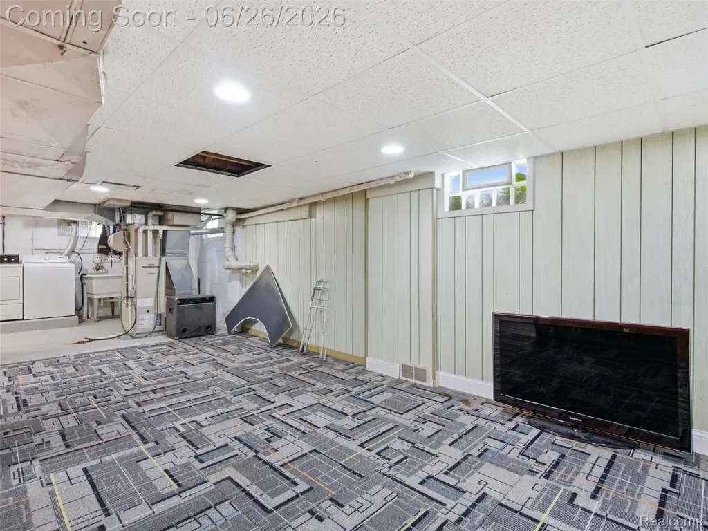 30885 Tennessee Street Roseville City MI 48066