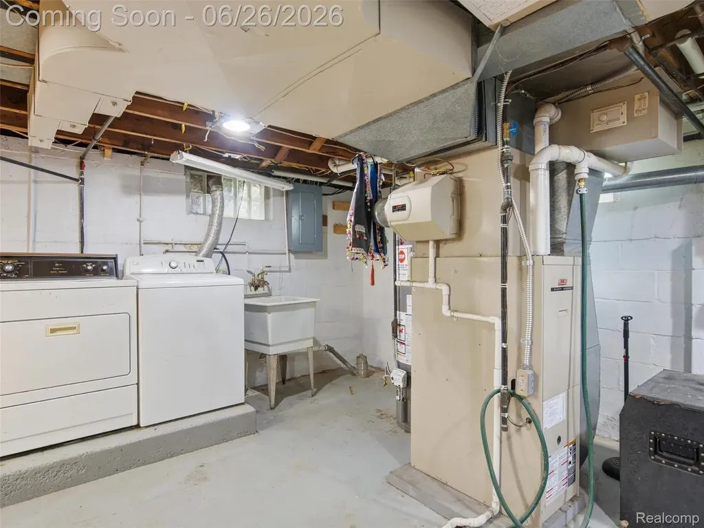 30885 Tennessee Street Roseville City MI 48066