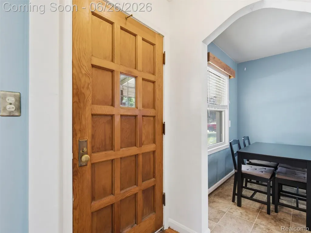 30885 Tennessee Street Roseville City MI 48066
