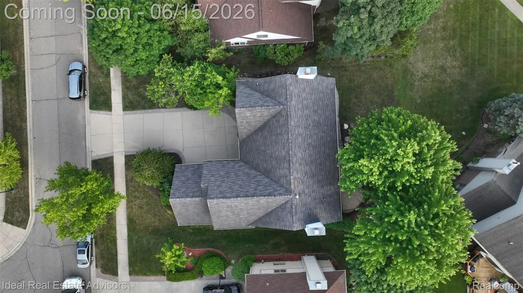1364 Kentfield Drive Rochester City MI 48307