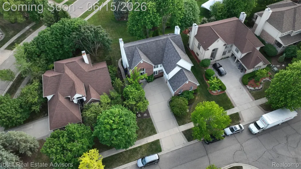 1364 Kentfield Drive Rochester City MI 48307