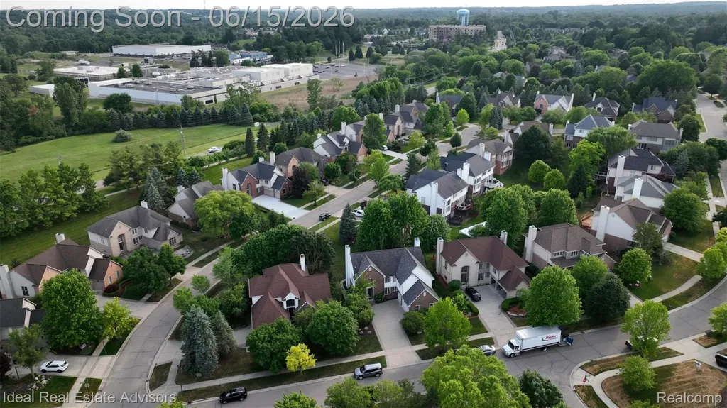 1364 Kentfield Drive Rochester City MI 48307