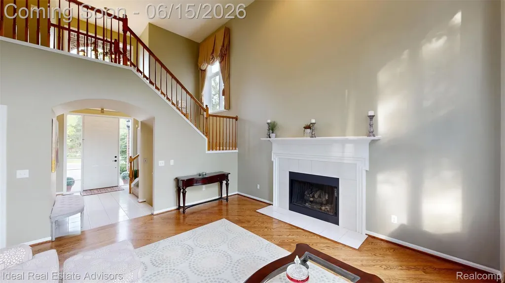 1364 Kentfield Drive Rochester City MI 48307