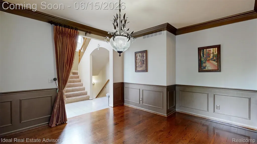 1364 Kentfield Drive Rochester City MI 48307