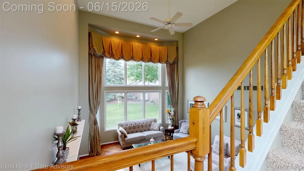 1364 Kentfield Drive Rochester City MI 48307