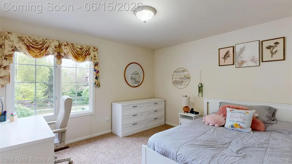 1364 Kentfield Drive Rochester City MI 48307