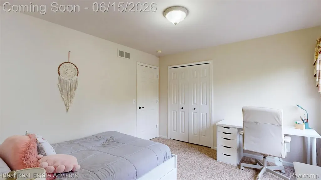 1364 Kentfield Drive Rochester City MI 48307