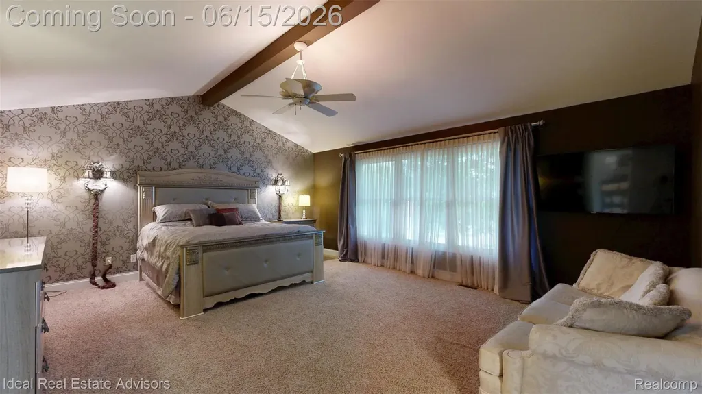 1364 Kentfield Drive Rochester City MI 48307