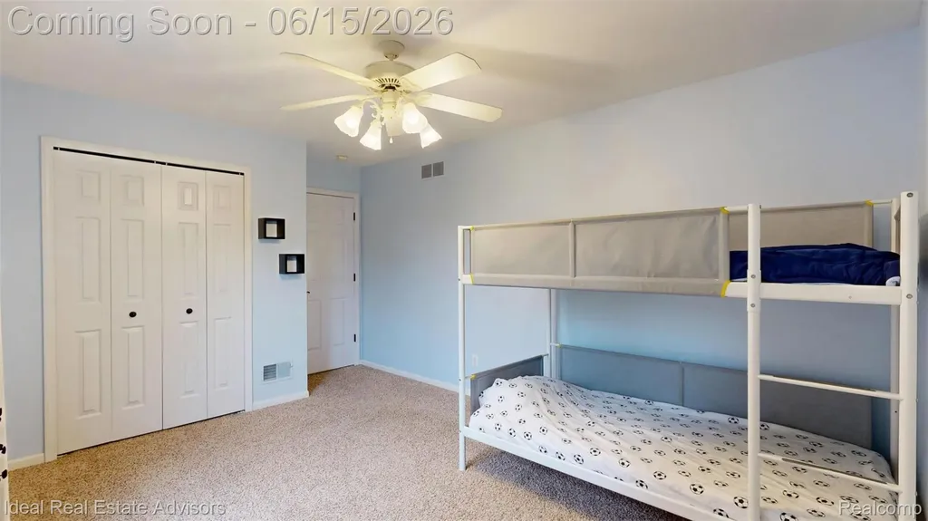 1364 Kentfield Drive Rochester City MI 48307