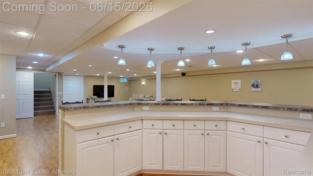 1364 Kentfield Drive Rochester City MI 48307