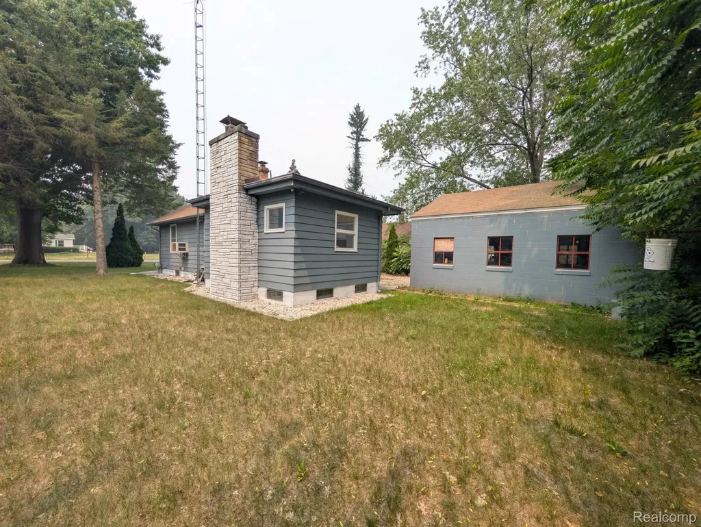 12154 Benson Road Mt. Morris City MI 48458