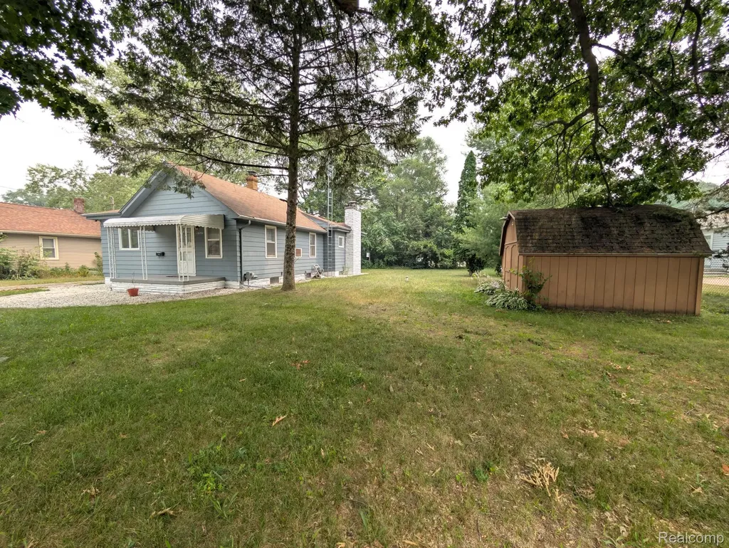 12154 Benson Road Mt. Morris City MI 48458