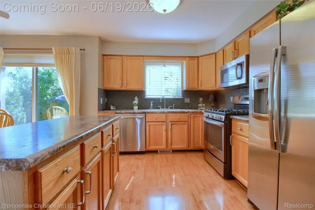 3339 Riverside Drive Canton Charter Township MI 48188