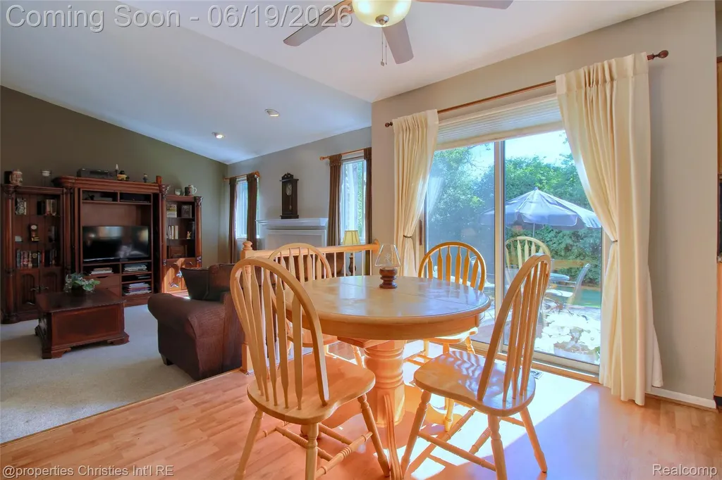 3339 Riverside Drive Canton Charter Township MI 48188
