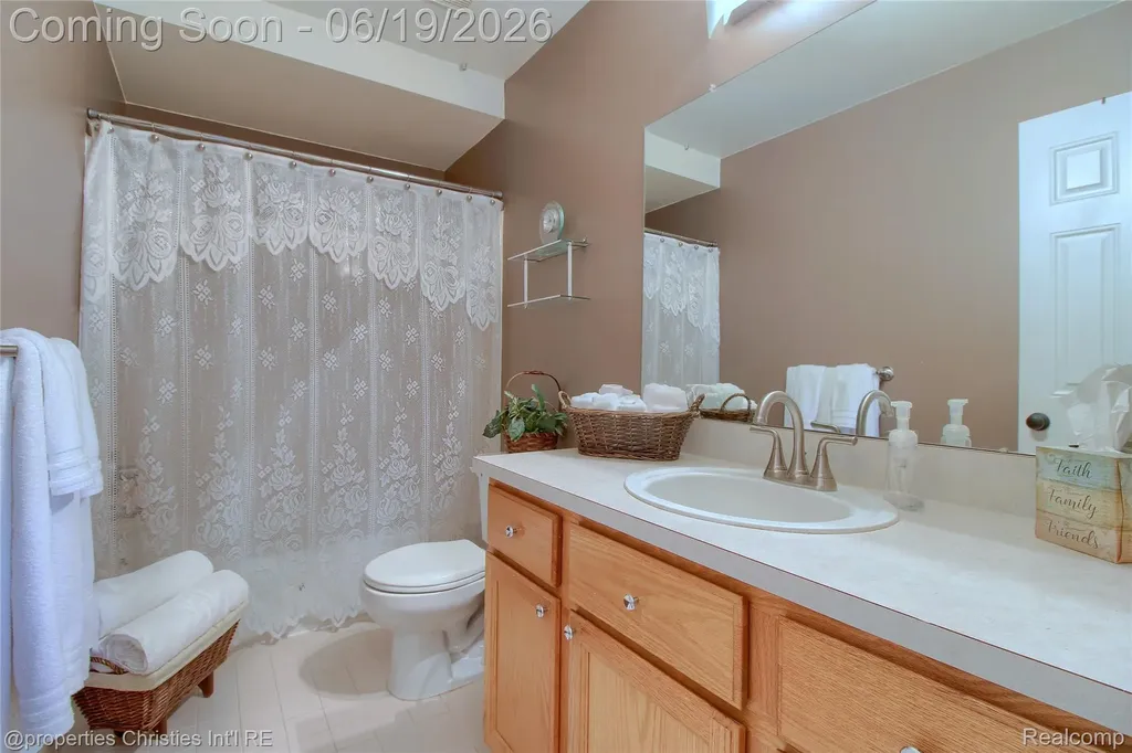 3339 Riverside Drive Canton Charter Township MI 48188