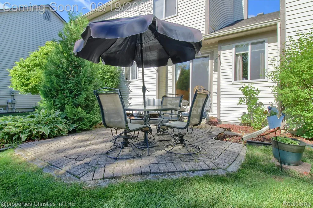 3339 Riverside Drive Canton Charter Township MI 48188