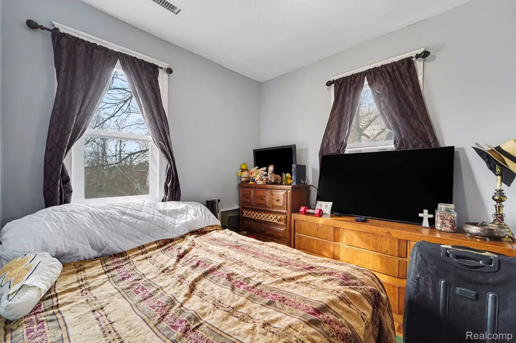 12703 Stoepel Street Detroit City MI 48238