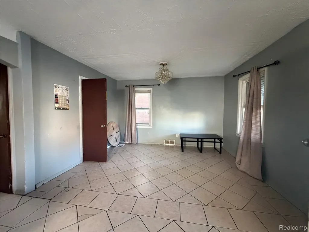 6467 Ternes Street Dearborn City MI 48126