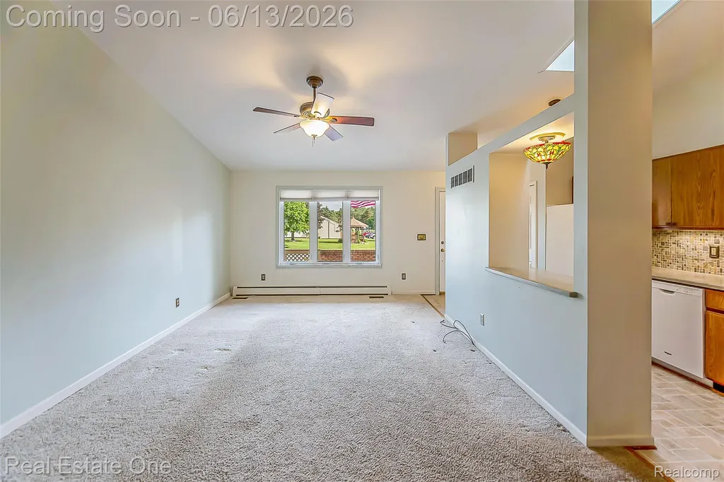 62292 Yorktown Drive South Lyon City MI 48178