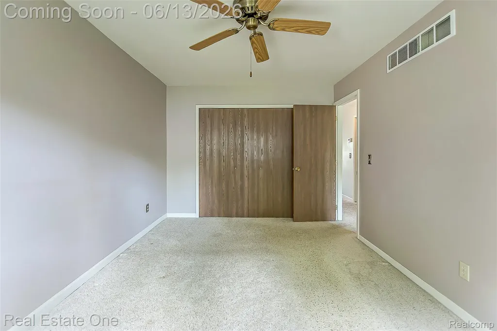 62292 Yorktown Drive South Lyon City MI 48178