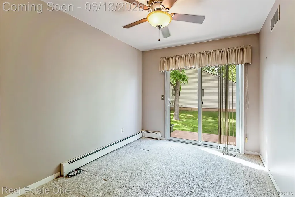 62292 Yorktown Drive South Lyon City MI 48178