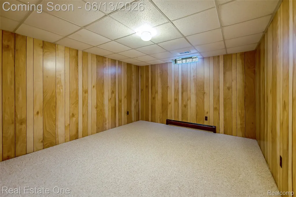 62292 Yorktown Drive South Lyon City MI 48178