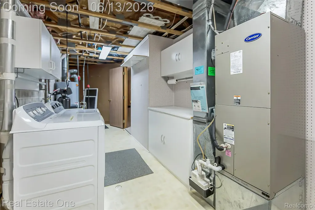 62292 Yorktown Drive South Lyon City MI 48178