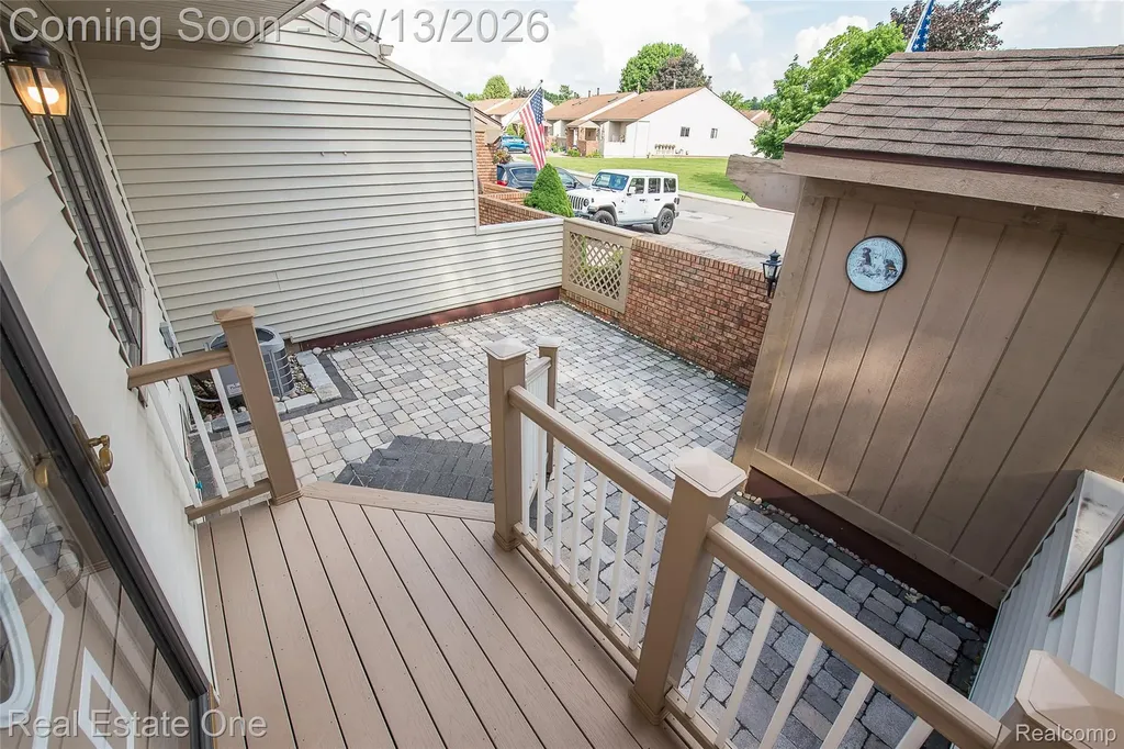 62292 Yorktown Drive South Lyon City MI 48178