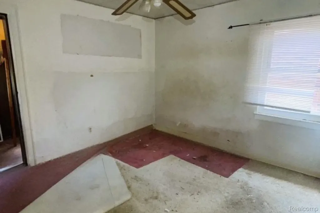 17530 Santa Barbara Drive Detroit City MI 48221