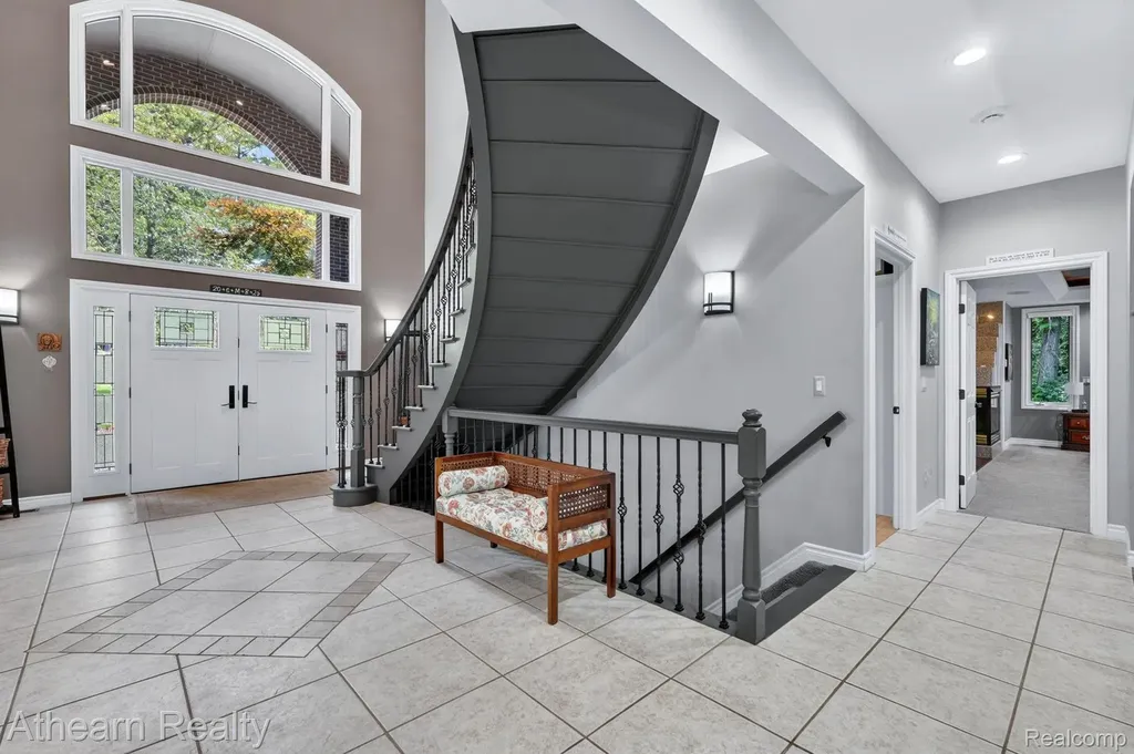 5326 Lake Forest Boulevard Genoa Township MI 48116