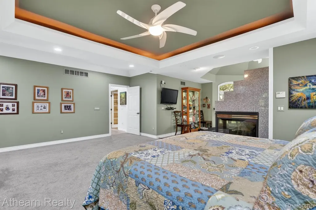 5326 Lake Forest Boulevard Genoa Township MI 48116