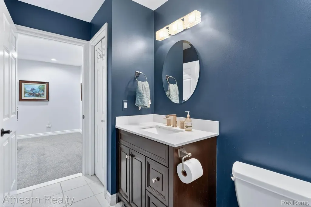 5326 Lake Forest Boulevard Genoa Township MI 48116