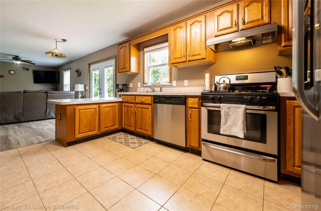 15262 Us 23 S Presque Isle Township MI 49777