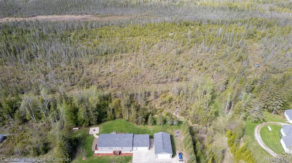 15262 Us 23 S Presque Isle Township MI 49777