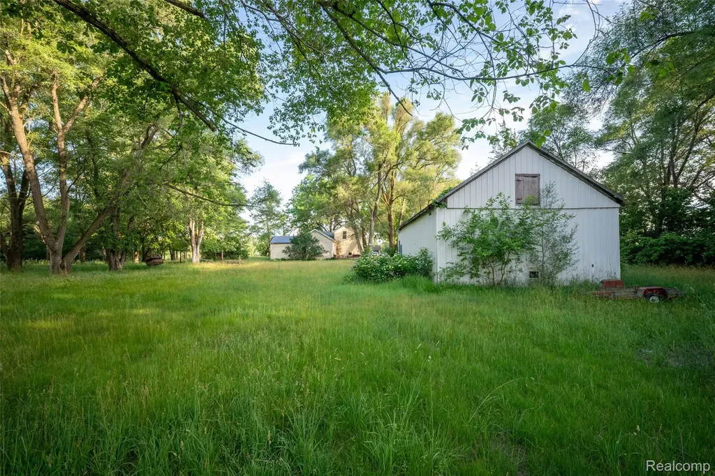 13882 Curtis Road Grass Lake Charter Township MI 49240