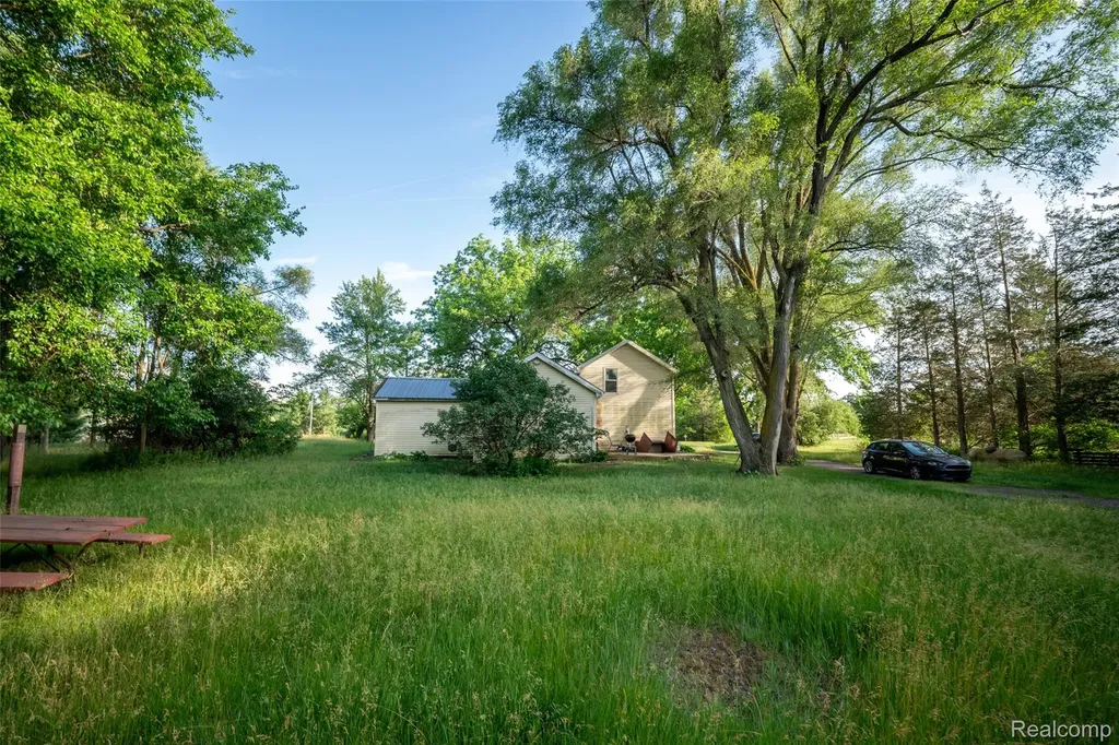 13882 Curtis Road Grass Lake Charter Township MI 49240
