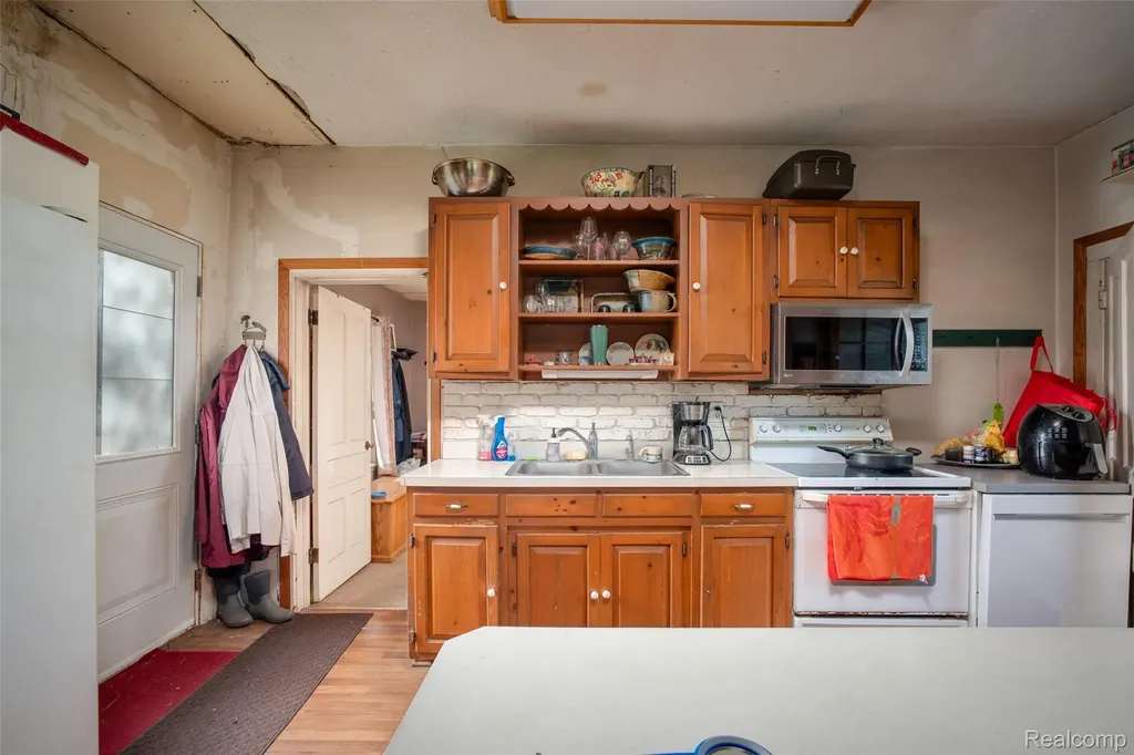 13882 Curtis Road Grass Lake Charter Township MI 49240