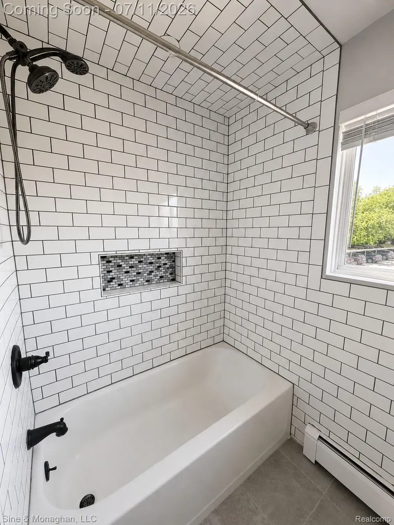 433 Miller Avenue Rochester City MI 48307