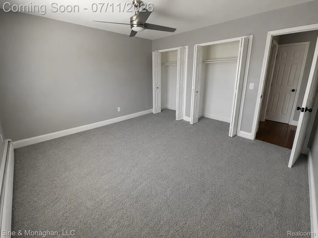 433 Miller Avenue Rochester City MI 48307