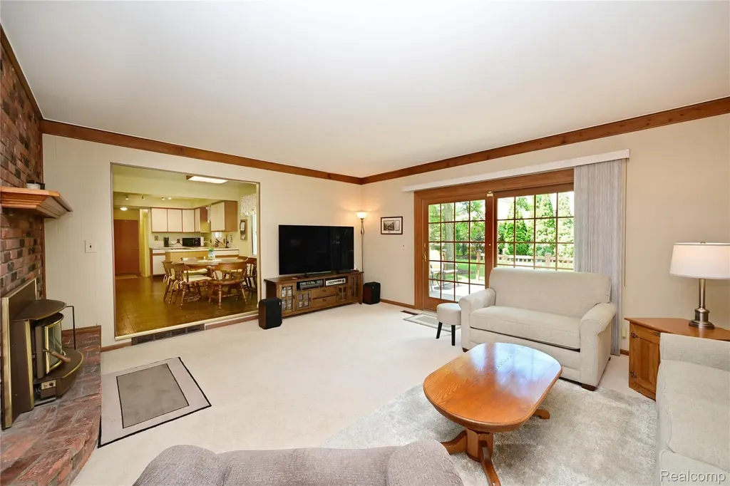 5888 Pentland Road Bloomfield Hills City MI 48301