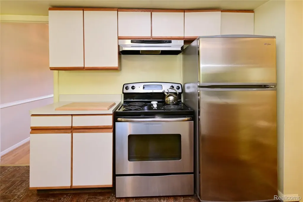 5888 Pentland Road Bloomfield Hills City MI 48301