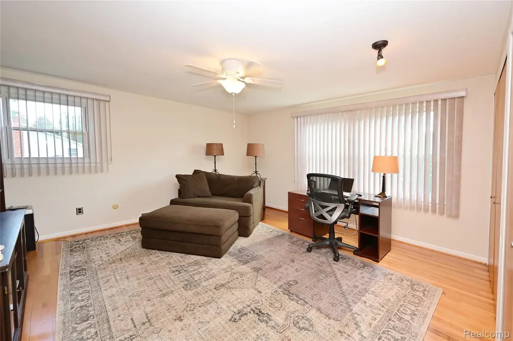 5888 Pentland Road Bloomfield Hills City MI 48301