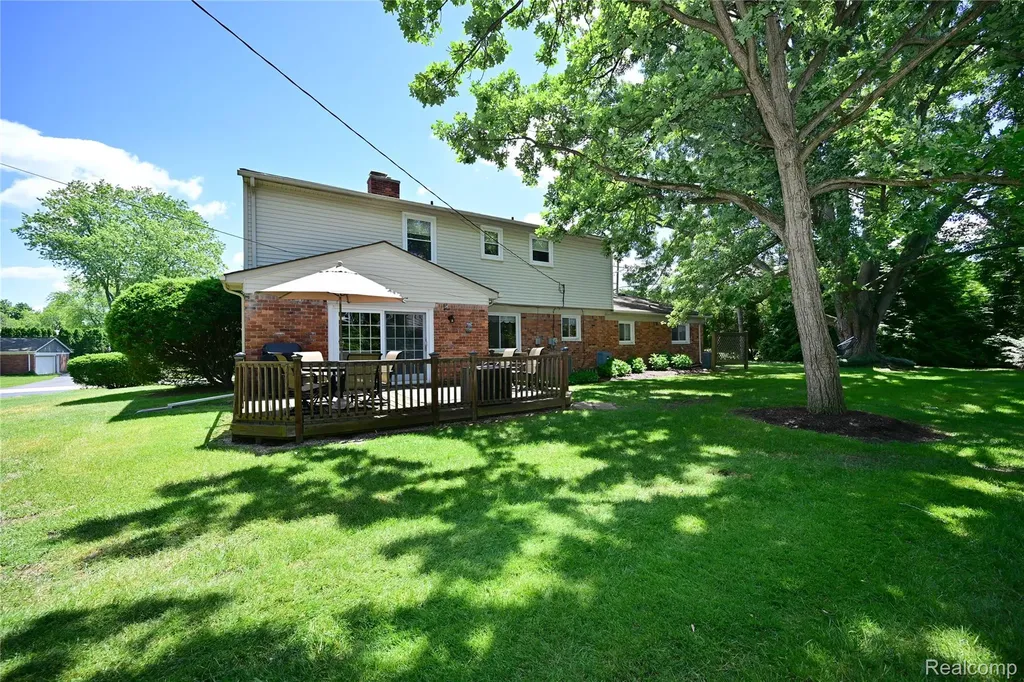 5888 Pentland Road Bloomfield Hills City MI 48301
