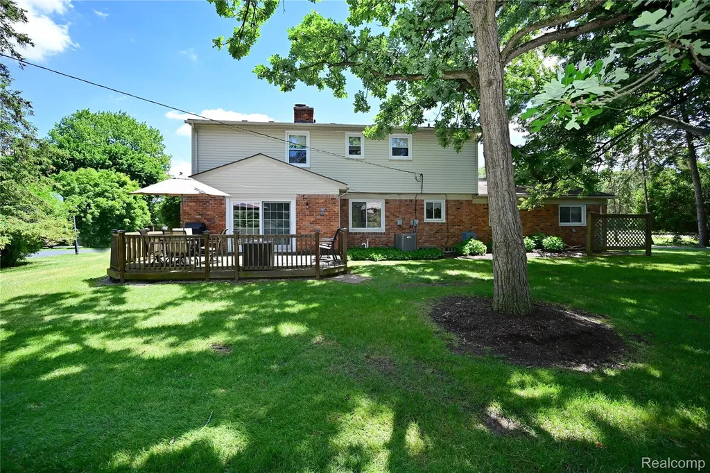 5888 Pentland Road Bloomfield Hills City MI 48301