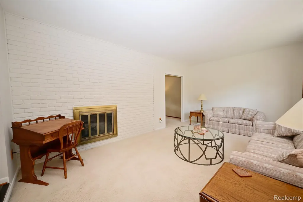5888 Pentland Road Bloomfield Hills City MI 48301