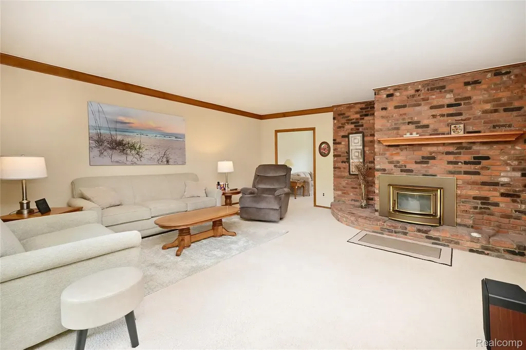 5888 Pentland Road Bloomfield Hills City MI 48301