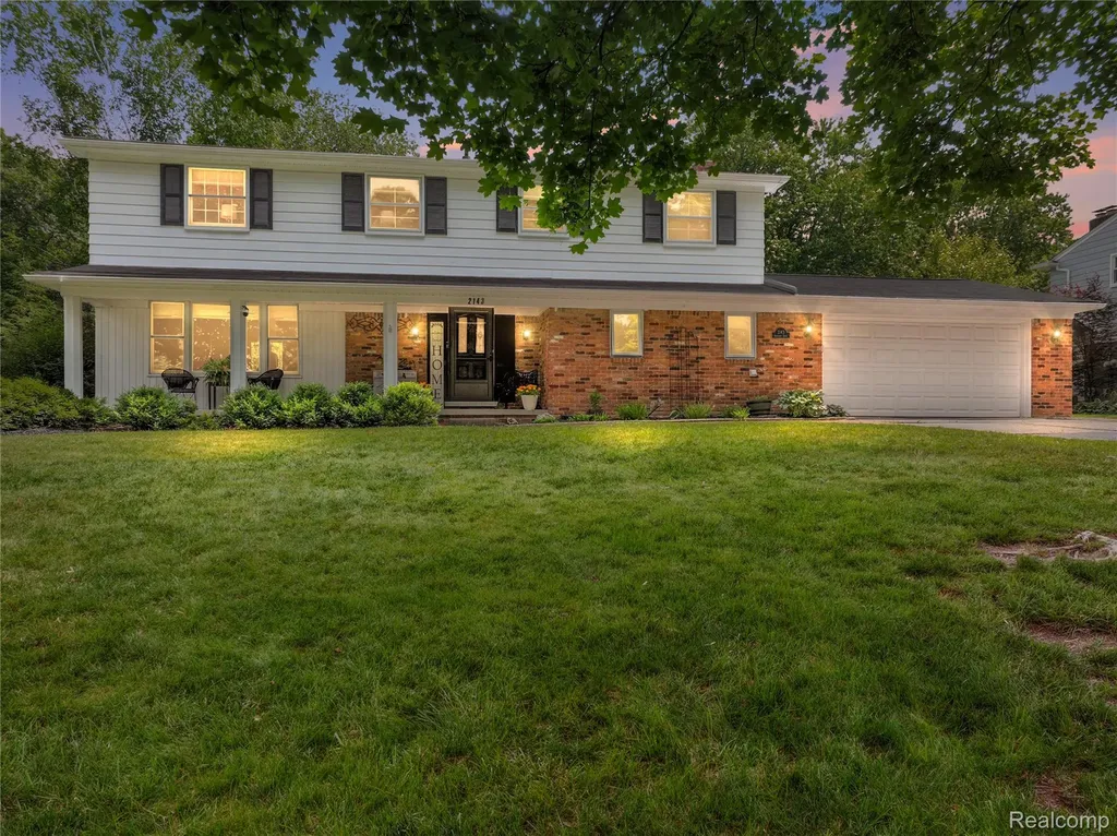 2143 Avoncrest Drive Rochester Hills City MI 48309