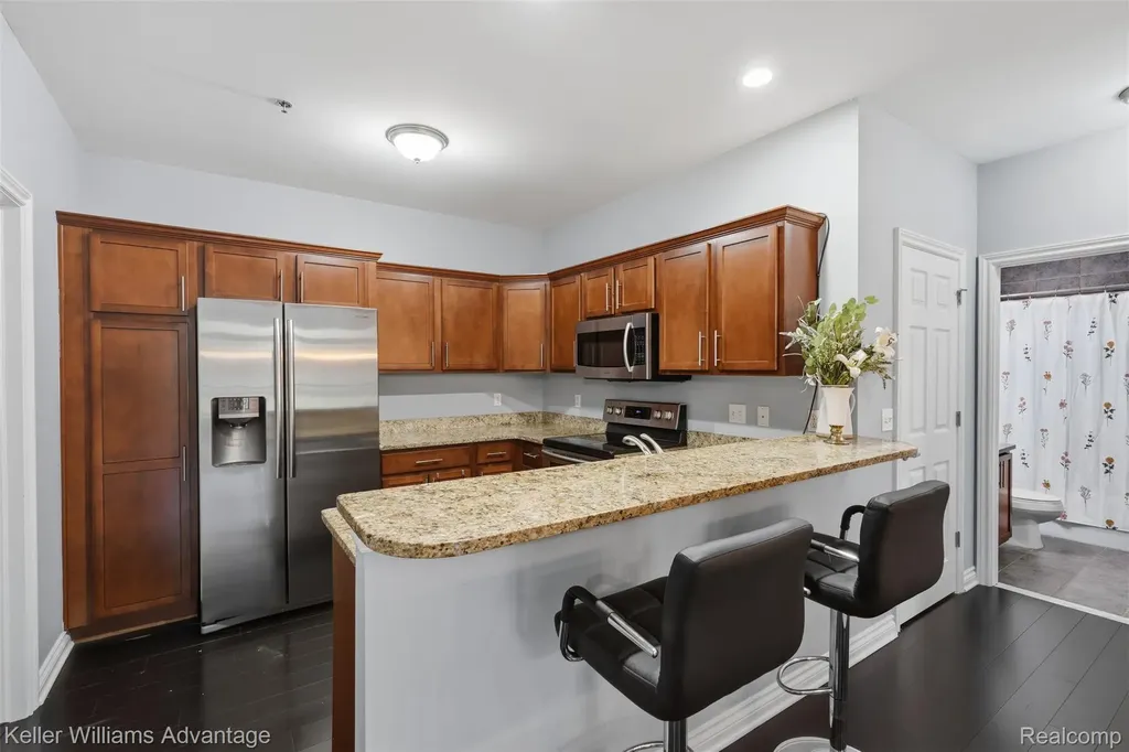 45658 S Stonewood Road Canton Charter Township MI 48187